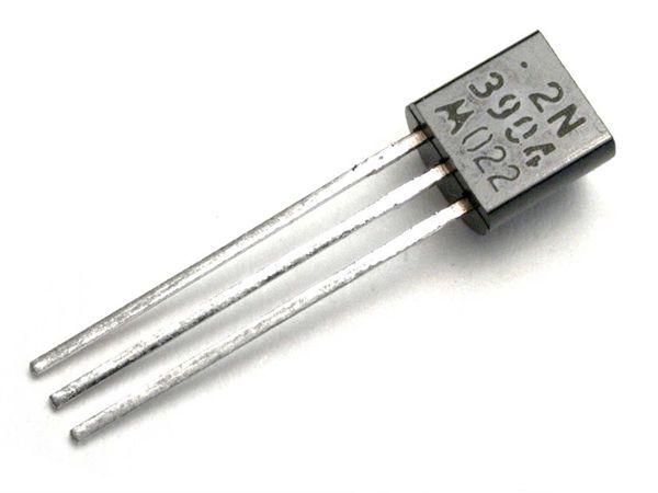 2N3904 transistor